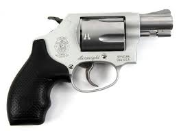 SMITH & WESSON MODEL 637