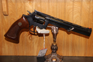 DAN WESSON 22 CALIBER REVOLVER