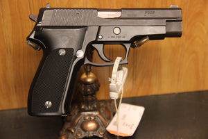 SIG SAUER P226 9MM